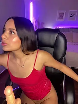 Snapshot of Dulce_pink18 chatting on February 7, 2026, 3:42 pm Dulce pink18 online show from February 7, 2026, 3:42 pm