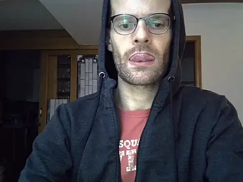 Snapshot of blonde_athlete chatting on February 5, 2026, 6:26 pm blonde athlete online show from February 5, 2026, 6:26 pm