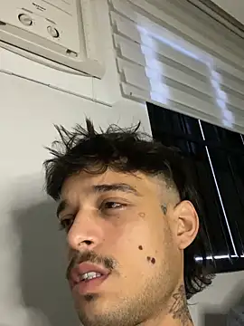 Snapshot of ruffvip chatting on February 14, 2026, 12:27 pm ruffvip online show from February 14, 2026, 12:27 pm