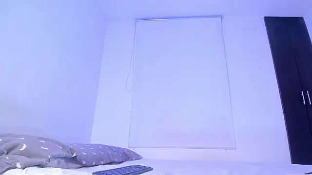 Snapshot of _FuckingYoungs_ chatting on May 10, 2026, 3:54 am FuckingYoungs online show from May 10, 2026, 3:54 am