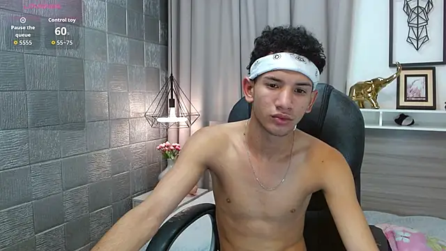 JDWhite18 online show from March 27, 2026, 9:43 am