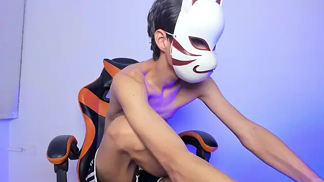 Senpai Lover  online show from March 27, 2026, 8:32 pm