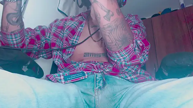 theskateboy online show from April 1, 2026, 6:37 am