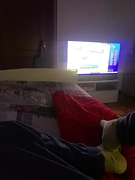 Snapshot of io1Elian chatting on May 8, 2026, 8:34 pm io1Elian online show from May 8, 2026, 8:34 pm