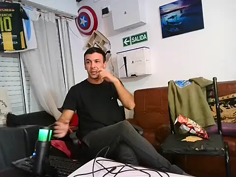 Bluntt55 online show from April 28, 2026, 12:53 am