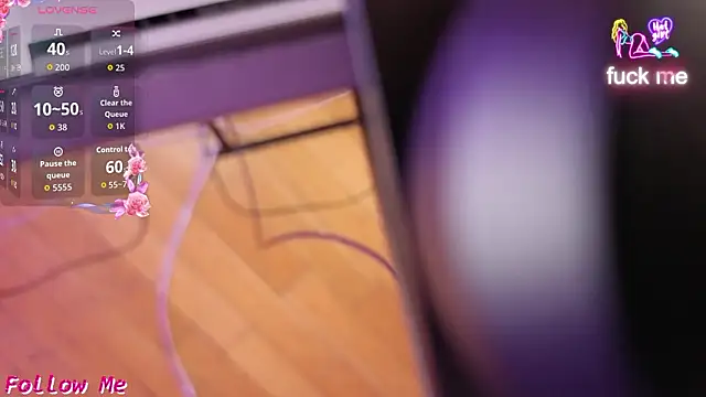 Candyyy     online show from March 15, 2026, 1:40 pm