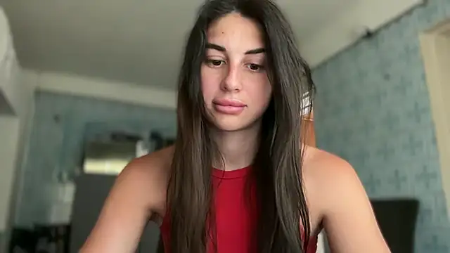 LiluMartiznir online show from July 7, 2026, 5:54 am