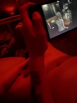 juicygirlandmyfuckboy online show from May 24, 2026, 8:14 am