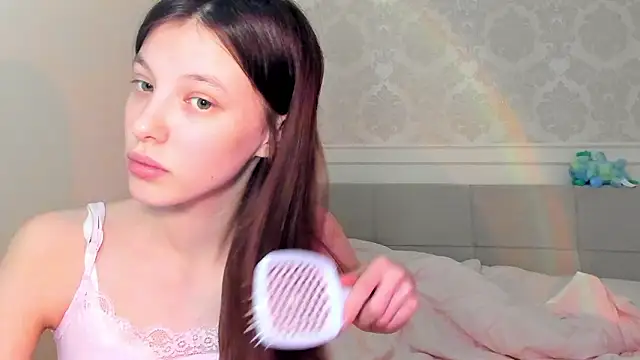 zerelle online show from February 9, 2026, 9:40 am