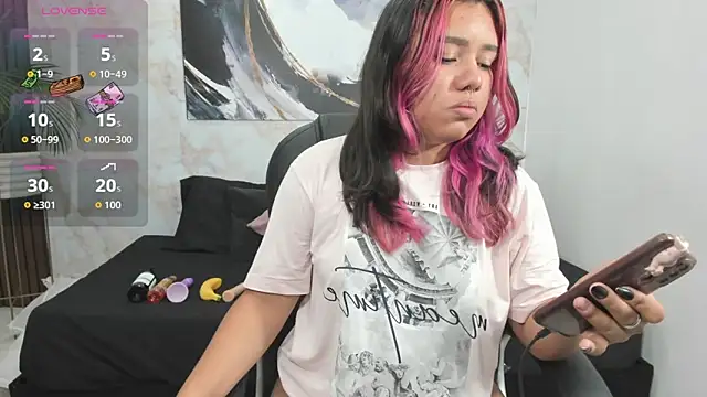 Lilith traviis online show from March 2, 2026, 8:38 pm