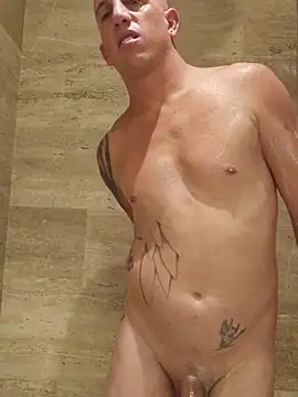 Snapshot of superhotpapi chatting on March 3, 2026, 3:46 am superhotpapi online show from March 3, 2026, 3:46 am