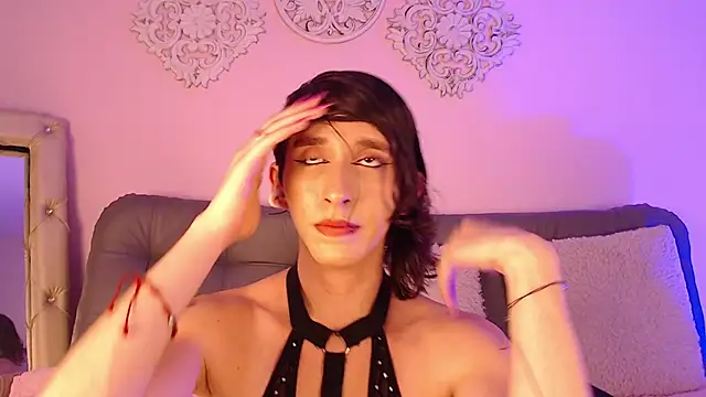 Snapshot of celeste_sky0 chatting on February 5, 2026, 9:10 pm celeste sky0 online show from February 5, 2026, 9:10 pm