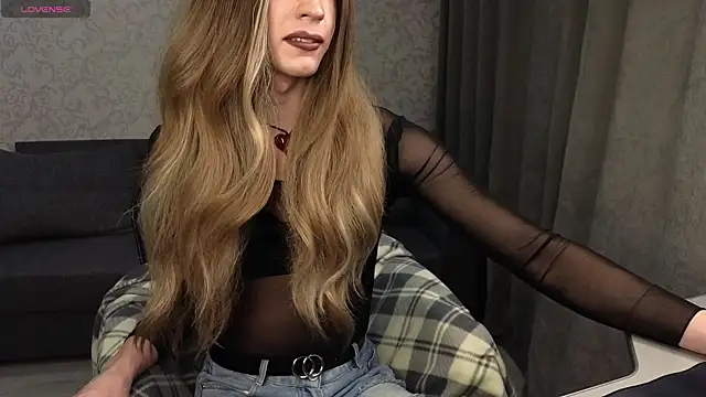 Anna inHear online show from April 10, 2026, 4:14 pm