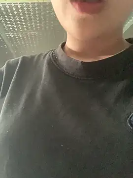 Luna Babyyy online show from March 2, 2026, 6:58 am