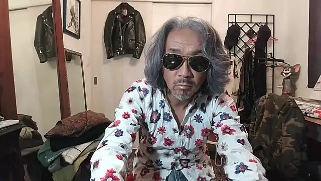 MtaS1 online show from March 8, 2026, 4:16 am