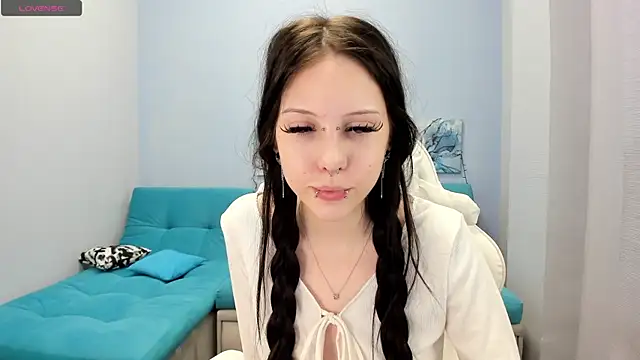 Snapshot of BlackCrown18 chatting on February 22, 2026, 2:03 am BlackCrown18 online show from February 22, 2026, 2:03 am