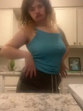 Snapshot of flowergirl88 chatting on February 6, 2026, 1:12 am flowergirl88 online show from February 6, 2026, 1:12 am