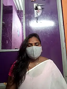 Tamil Hot Nisha online show from April 2, 2026, 4:57 pm