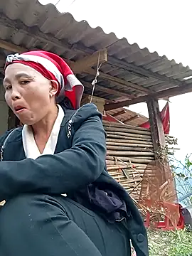 lena-cute online show from February 14, 2026, 10:04 am