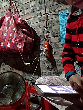 lena-cute online show from March 11, 2026, 10:59 pm