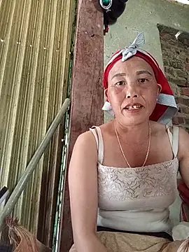 lena-cute online show from April 9, 2026, 7:47 am