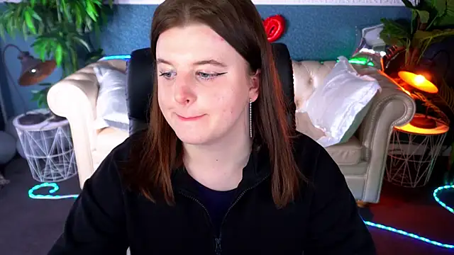 Snapshot of KristiFoxy chatting on February 24, 2026, 11:55 am KristiFoxy online show from February 24, 2026, 11:55 am