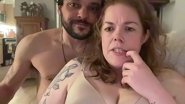 MusicCouple online show from February 14, 2026, 10:04 am