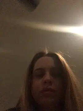 xxlivecouple online show from March 7, 2026, 5:25 am