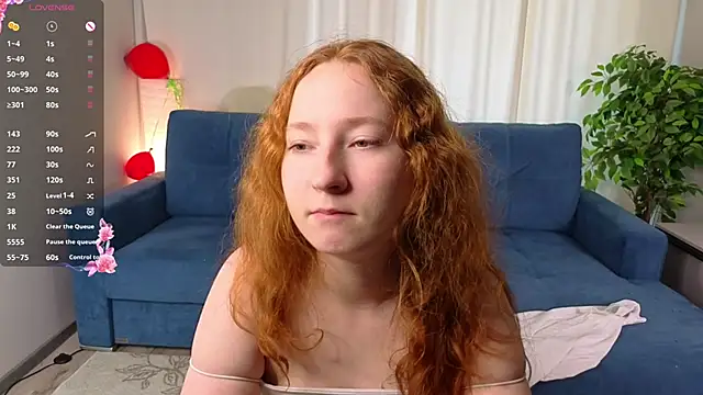 Snapshot of MaraButtrey chatting on February 20, 2026, 6:26 am MaraButtrey online show from February 20, 2026, 6:26 am