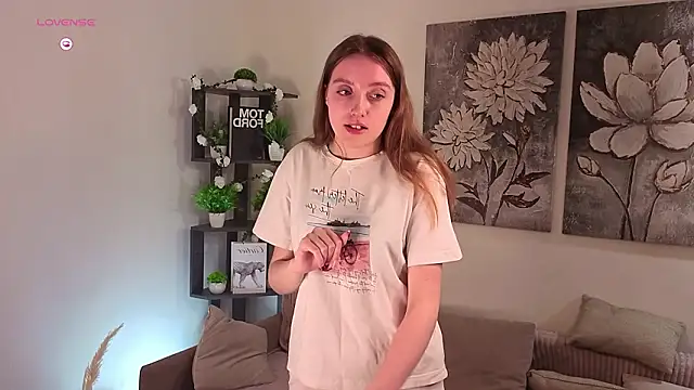 Snapshot of NenaWord chatting on February 16, 2026, 1:15 am NenaWord online show from February 16, 2026, 1:15 am