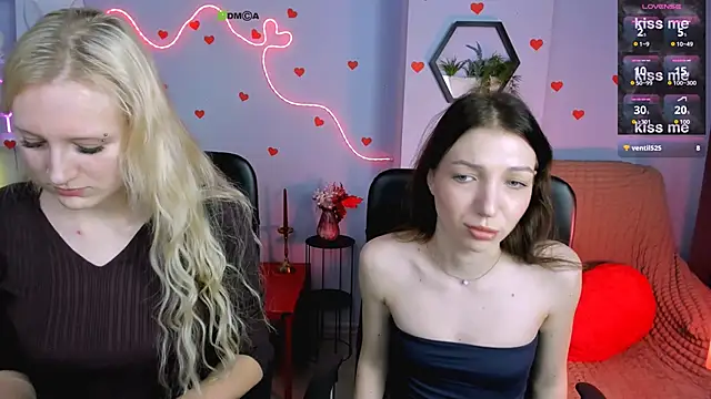 Snapshot of anita_love3 chatting on February 12, 2026, 9:20 am anita love3 online show from February 12, 2026, 9:20 am