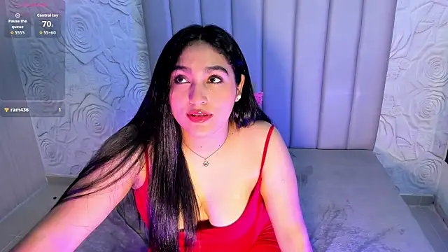 Lya dubois  online show from April 13, 2026, 9:08 pm