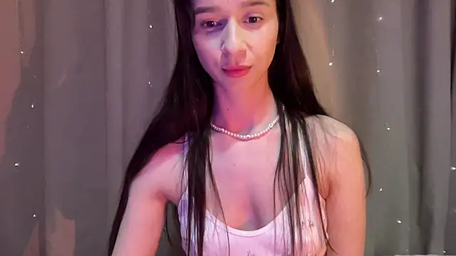 Soft Desire online show from May 9, 2026, 6:33 pm