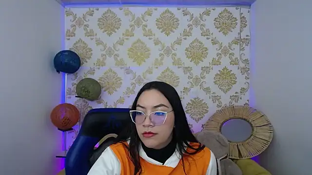 Snapshot of ALISS_M_ chatting on February 13, 2026, 7:36 pm ALISS M online show from February 13, 2026, 7:36 pm