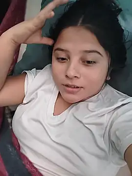 Snapshot of Salome_Vivas chatting on June 24, 2026, 10:07 pm Salome Vivas online show from June 24, 2026, 10:07 pm