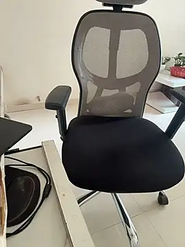 Rah0091 online show from February 13, 2026, 6:57 am