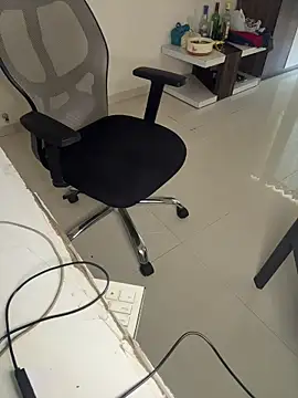 Rah0091 online show from April 8, 2026, 8:49 am