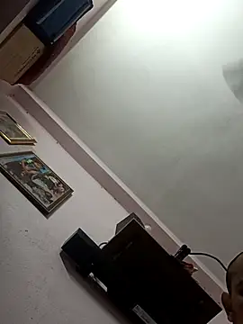 Maturecouple225 online show from February 10, 2026, 3:33 pm