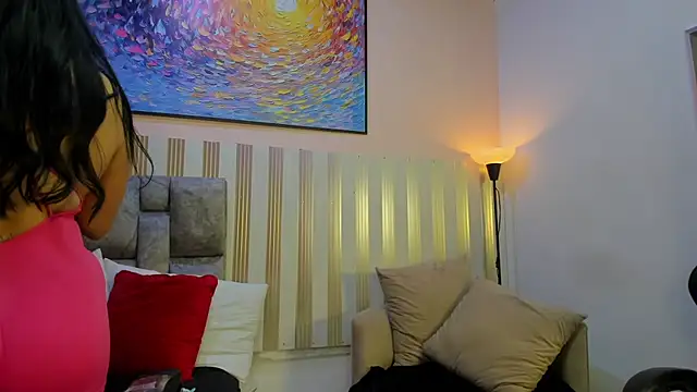 nina glow online show from February 20, 2026, 11:23 am