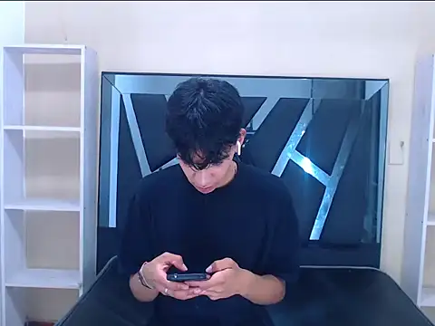 sebas twink7 online show from February 19, 2026, 3:25 am