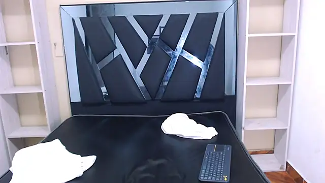 sebas twink7 online show from February 8, 2026, 3:37 am