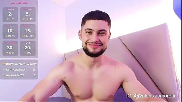 Snapshot of valenssio_moretti chatting on June 25, 2026, 5:12 am valenssio moretti online show from June 25, 2026, 5:12 am