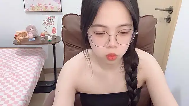 Snapshot of Dawn-2 chatting on February 25, 2026, 3:40 am Dawn-2 online show from February 25, 2026, 3:40 am