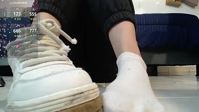 Sharma Amayra online show from April 16, 2026, 7:25 pm