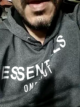 Snapshot of Aww21 chatting on February 11, 2026, 11:59 pm Aww21 online show from February 11, 2026, 11:59 pm