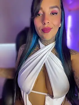 Snapshot of Annie_Alicee chatting on May 24, 2026, 4:18 pm Annie Alicee online show from May 24, 2026, 4:18 pm