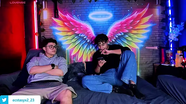 Adonibaskerville4 online show from July 5, 2026, 12:23 pm