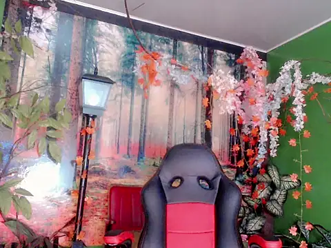 Andrea Pop  online show from February 7, 2026, 7:44 pm