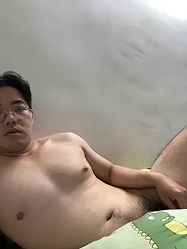 lucas-N888 online show from April 16, 2026, 1:17 am