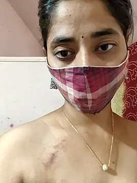 Kitti-Sharma online show from July 29, 2026, 3:39 am